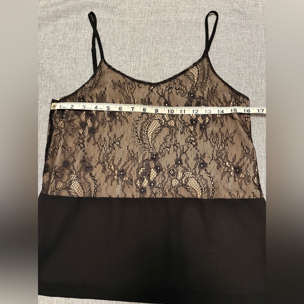 Ann Taylor Loft Black Lace Camisole Size XS Suiting - Picture 2 of 7